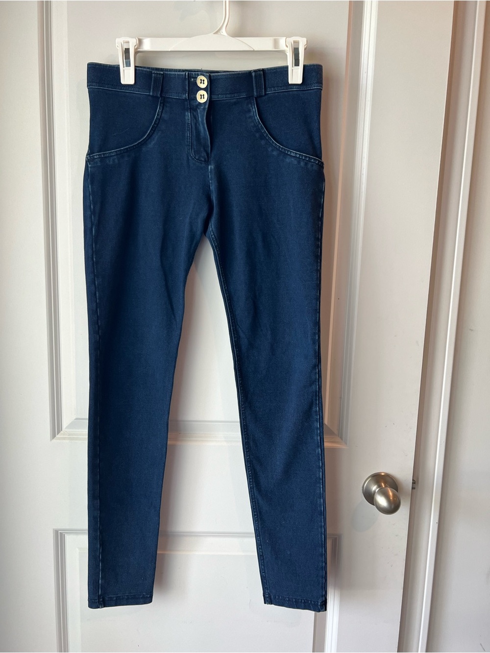 Freddy WR.UP Dark Blue Stretch Skinny Jeans. Size 4